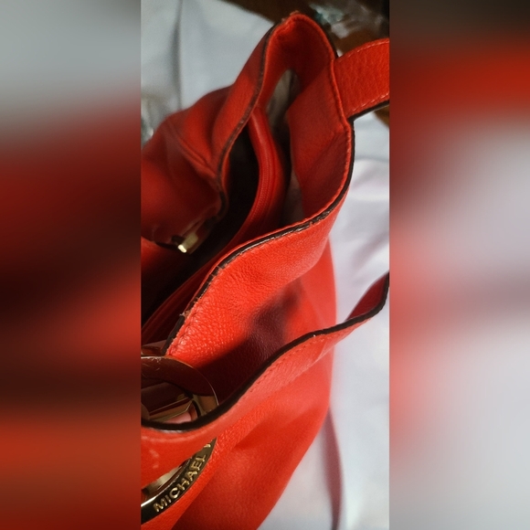 Michael Kors Burnt Orange Purse 👜 - Picture 15 of 16